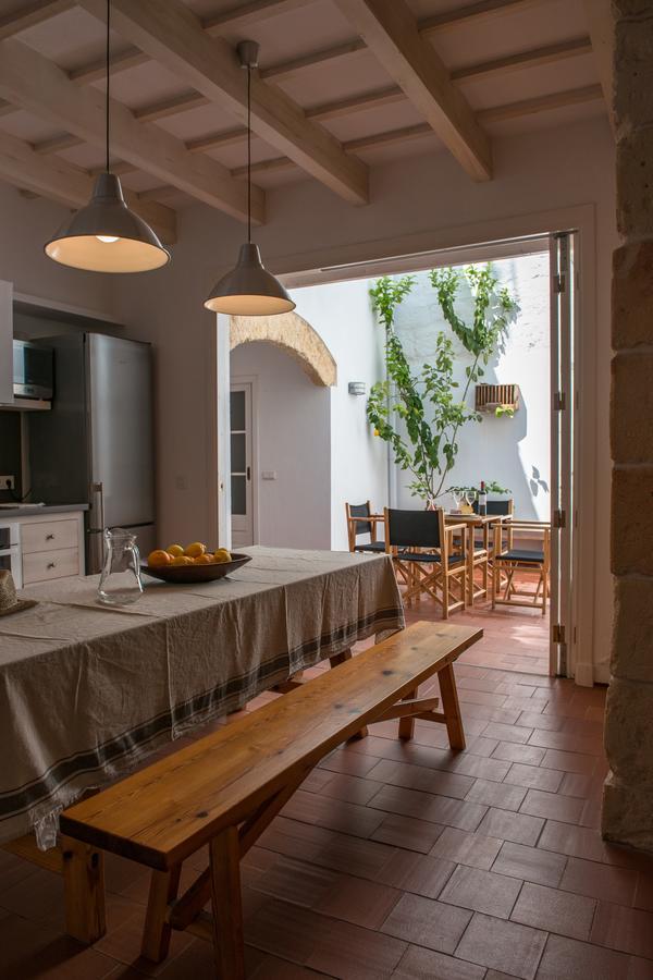 Cal Bisbe Villa Ciutadella  Bagian luar foto