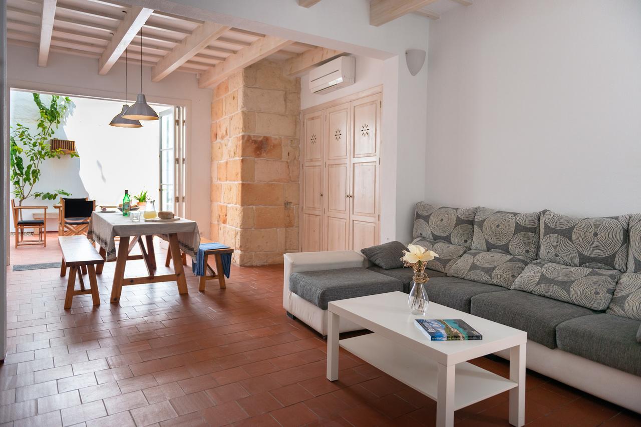 Cal Bisbe Villa Ciutadella  Bagian luar foto